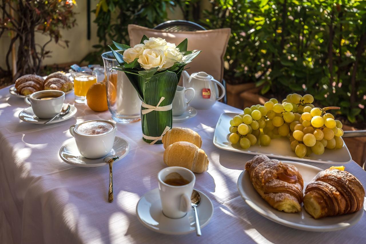 Hotel Emma Small Luxury Hotel Firenze Bagian luar foto