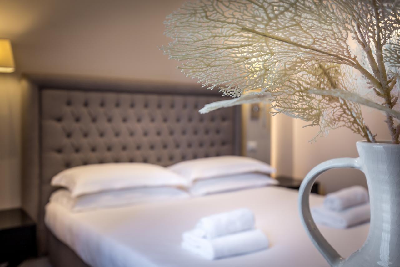 Hotel Emma Small Luxury Hotel Firenze Bagian luar foto
