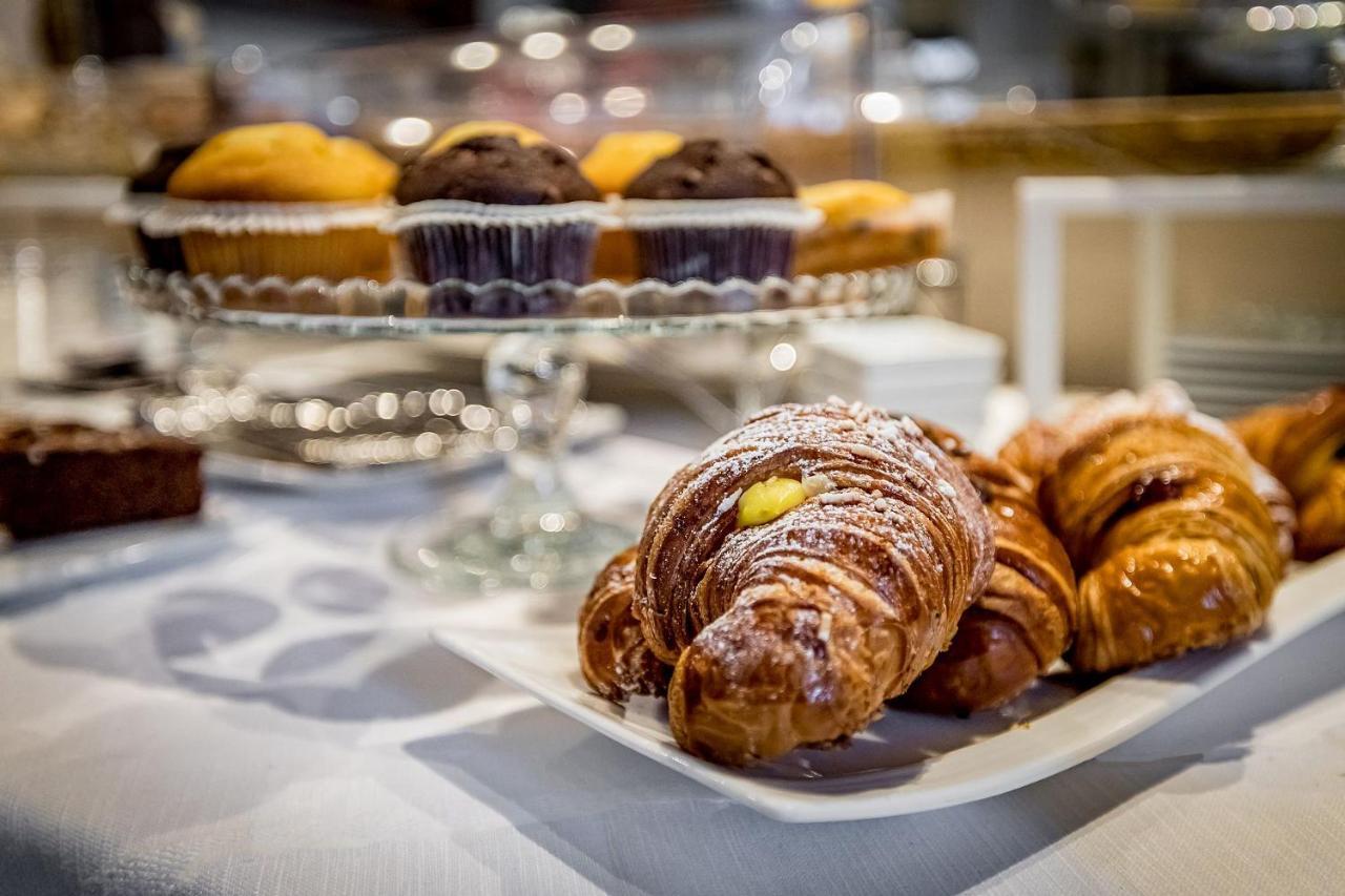 Hotel Emma Small Luxury Hotel Firenze Bagian luar foto
